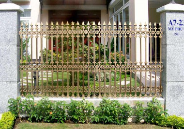 Hàng rào hợp kim nhôm HRN - 019